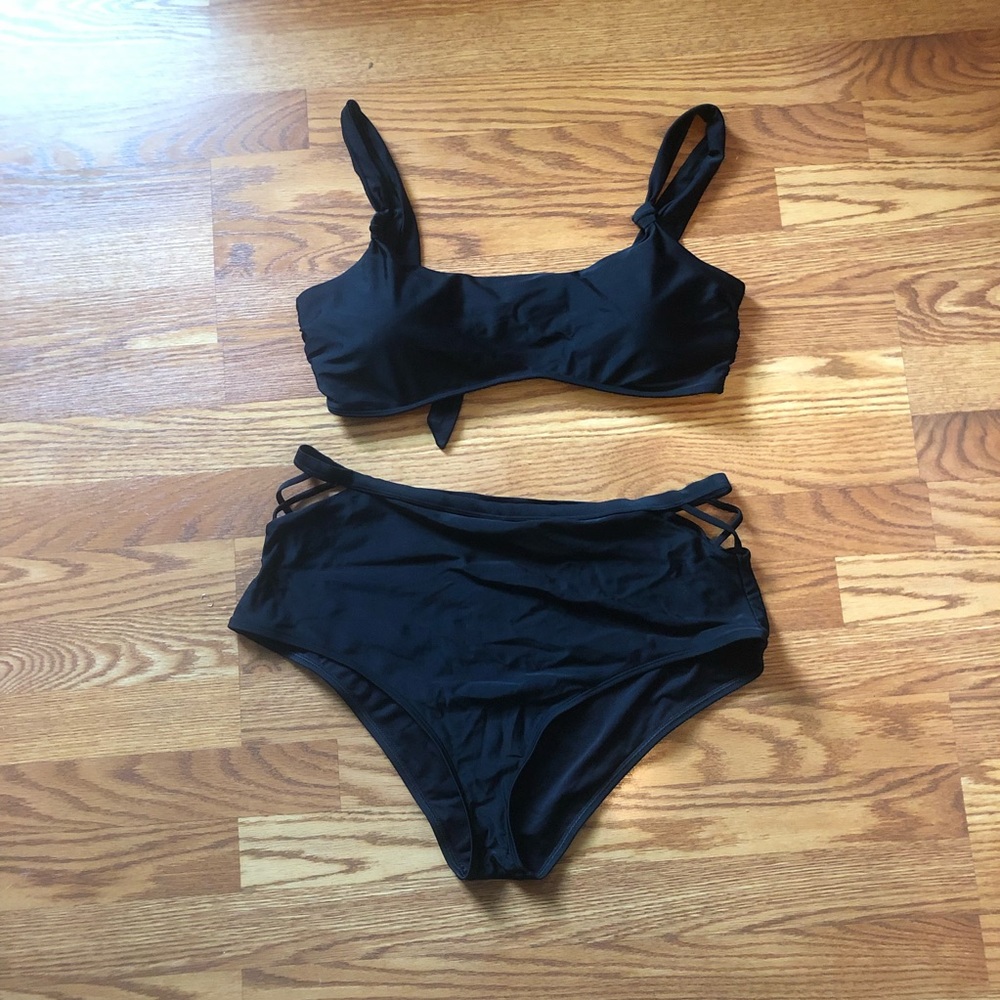 Two Piece Swim Set - Picture 3 of 4